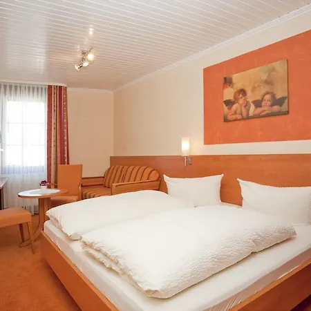 Alte Weinschaenke Han/Misafirhane *